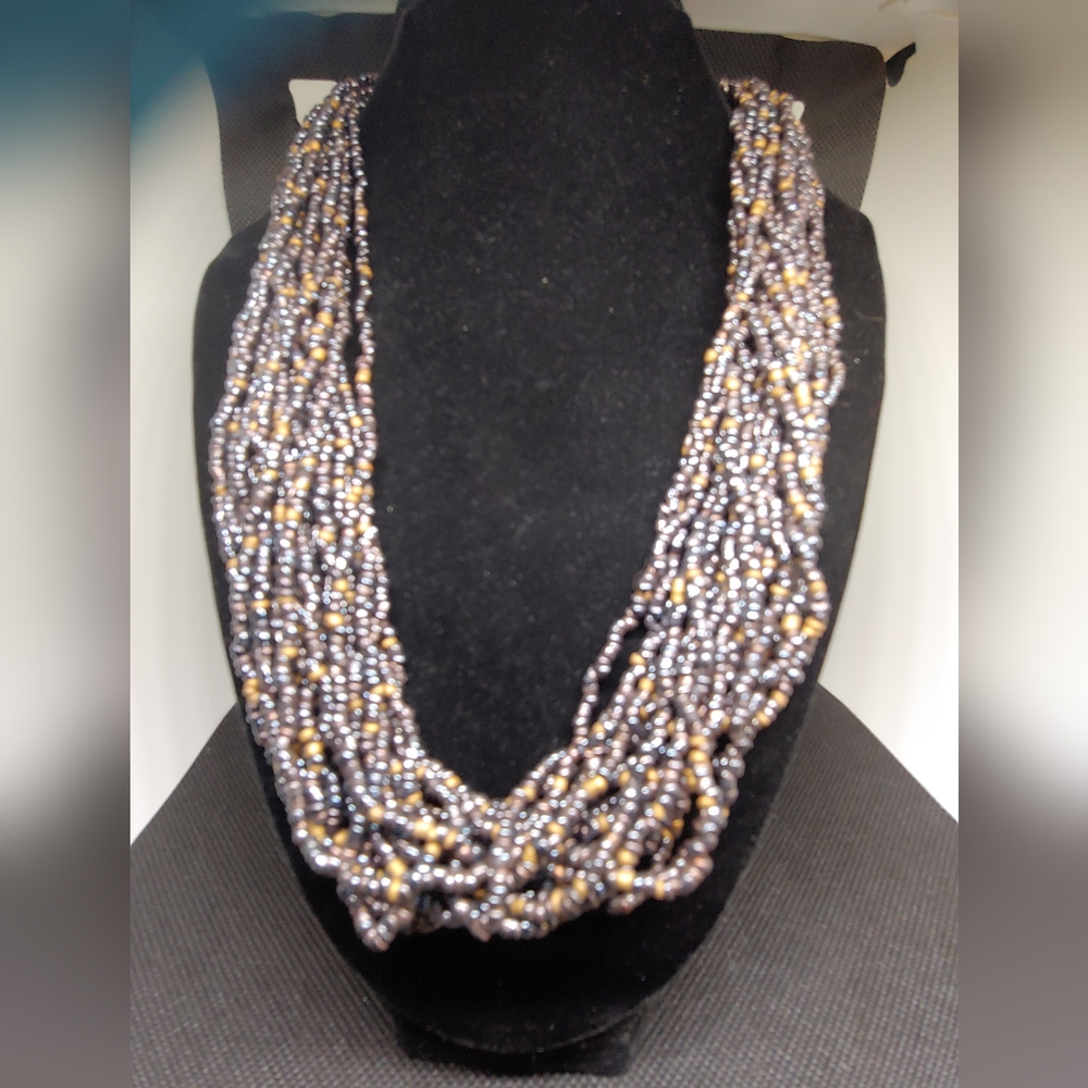 Beaded necklace